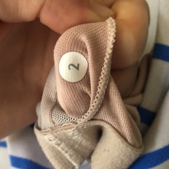 LULULEMON power y tank blue and white size 2 - Picture 6 of 9